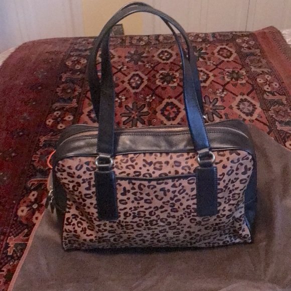 Fossil Black leather and leopard suede design. Very good condition. - Picture 3 of 3